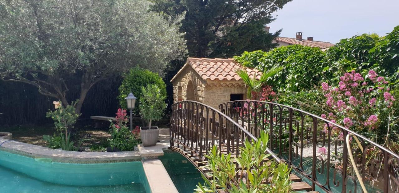 Villa Solary Le Pontet  Zewnętrze zdjęcie